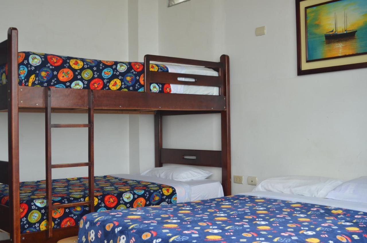 Hotel Paradise Beach ปลายาส ภายนอก รูปภาพ
